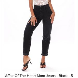 BRAND NEW FASHION NOVA JEANS